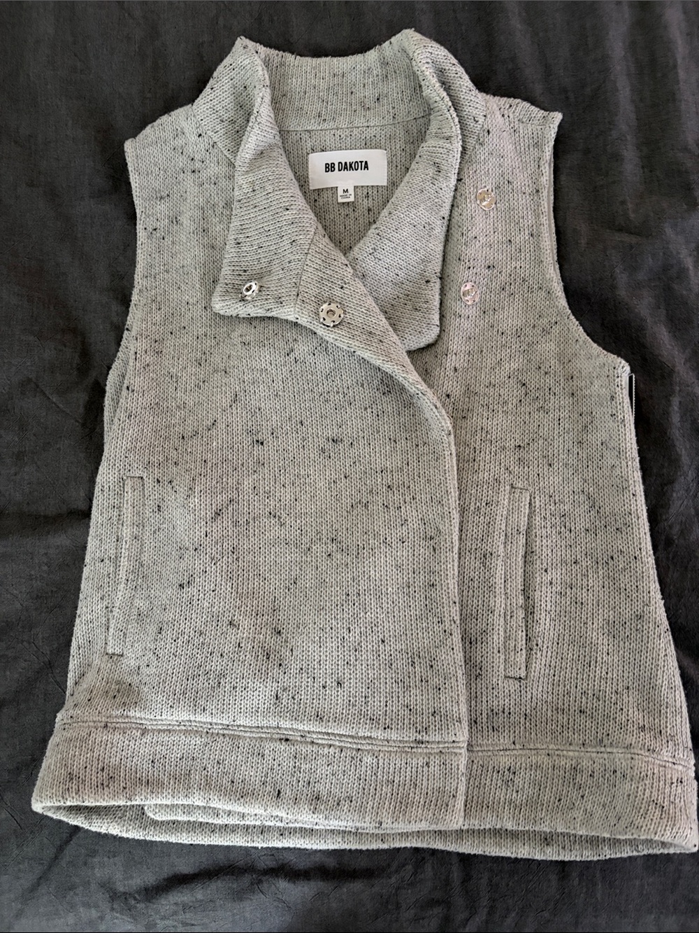 BB Dakota Speckled Light Gray Knit Vest